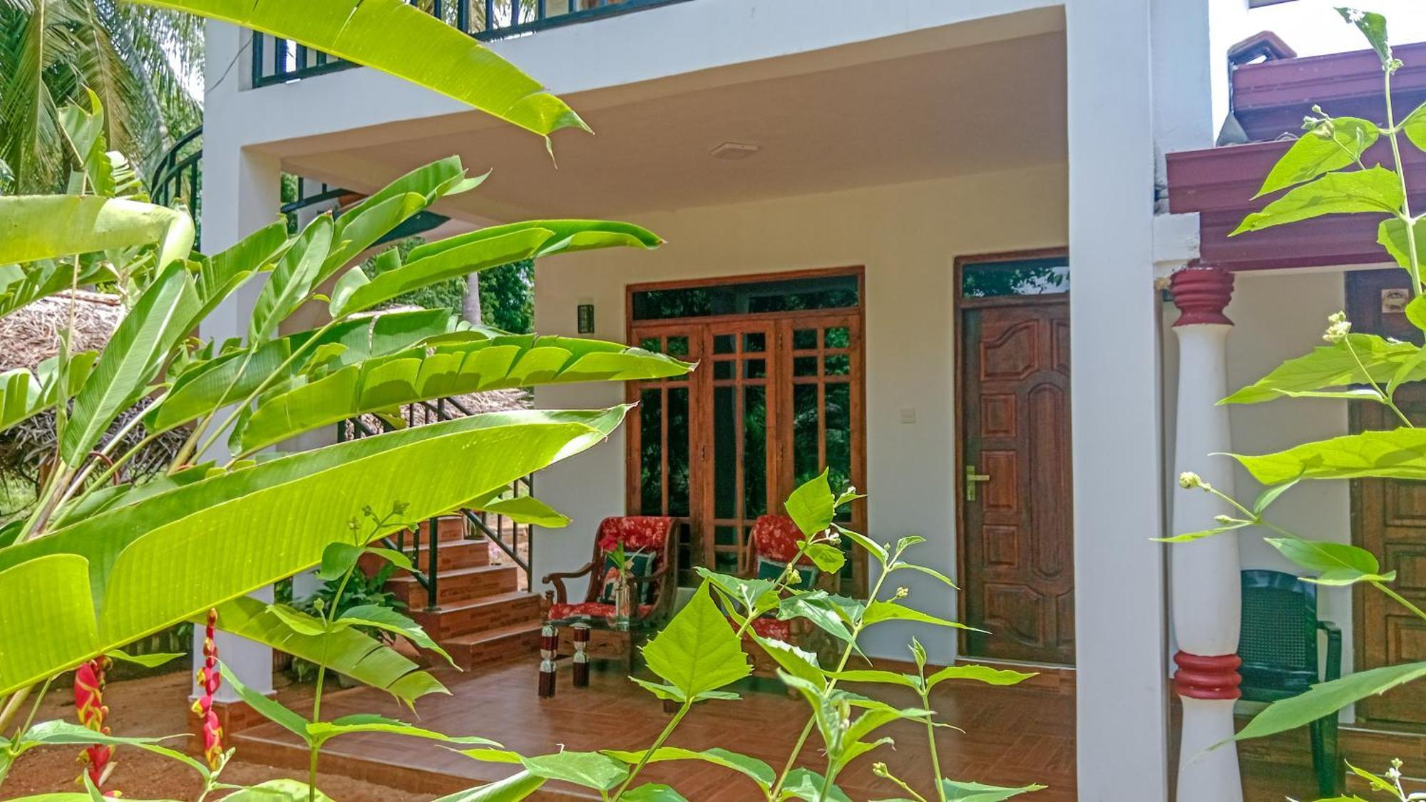 Gimhana Homestay 锡吉里亚 外观 照片
