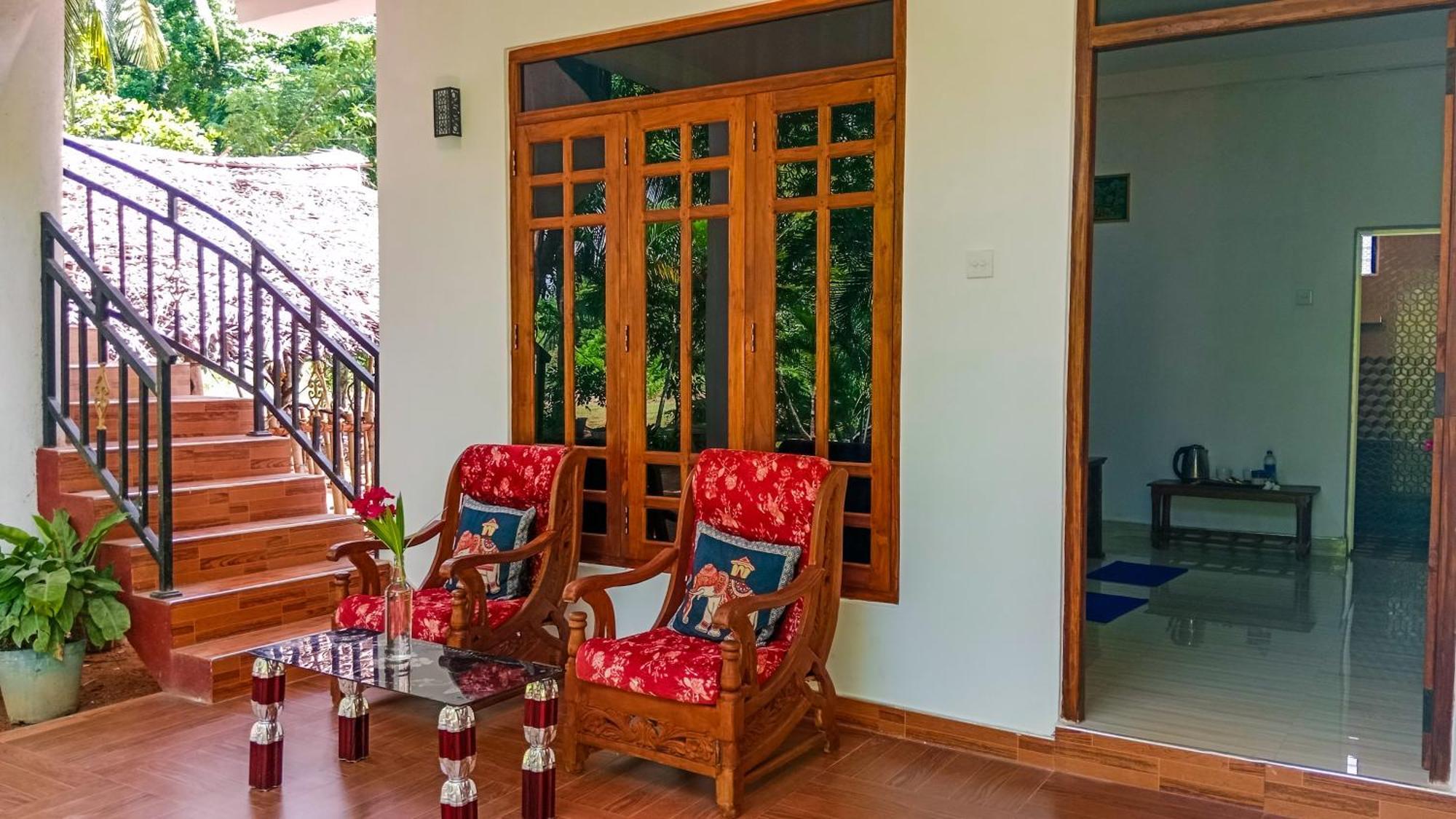 Gimhana Homestay 锡吉里亚 外观 照片