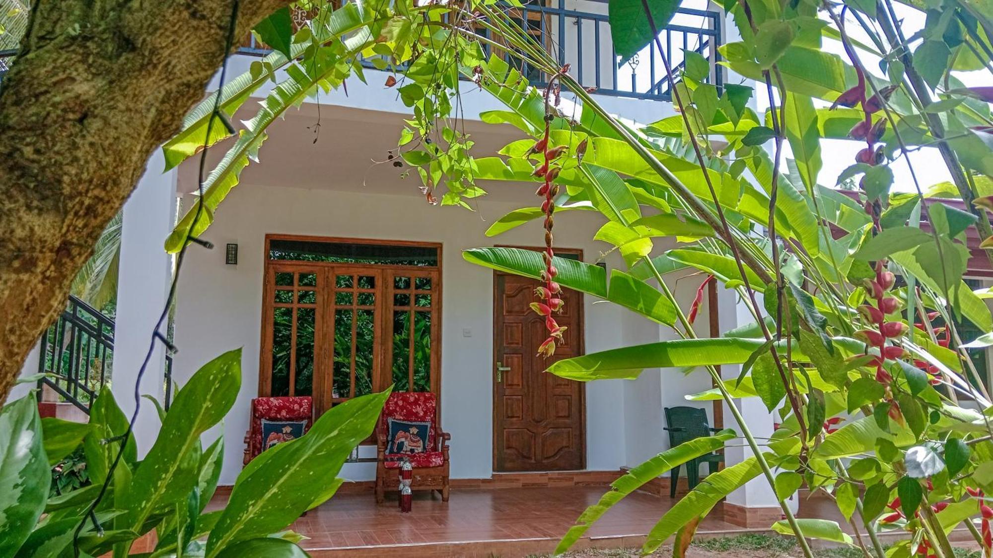 Gimhana Homestay 锡吉里亚 外观 照片
